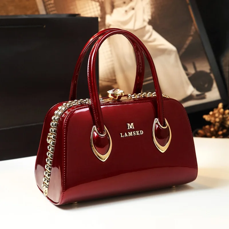 

Genuine leather bag for women with high sense patent leather bag with large capacity cross-body bag