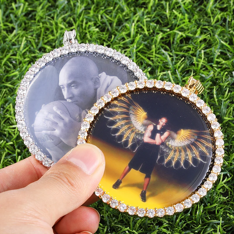 2021 New Arrival Custom  Hip Hop Jewelry Iced Out large Circle Memory Photo Pendant For Women Men Necklace Jewelry