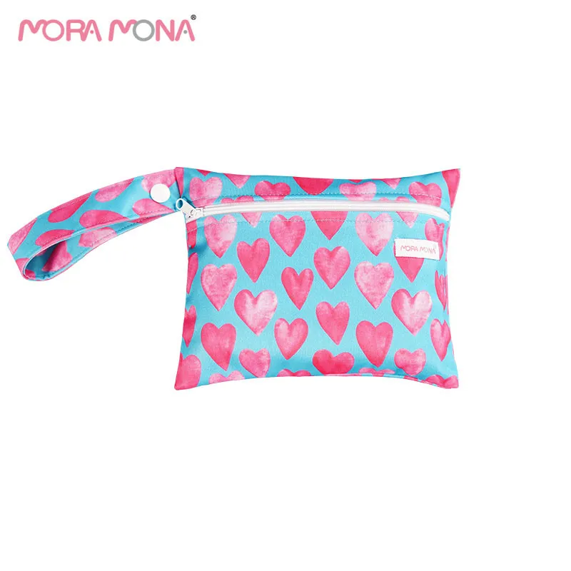

Moramona 18*14cm eco-friendly portable waterproof snack bag cute pattern reusable menstrual pad wet bag, Colorful