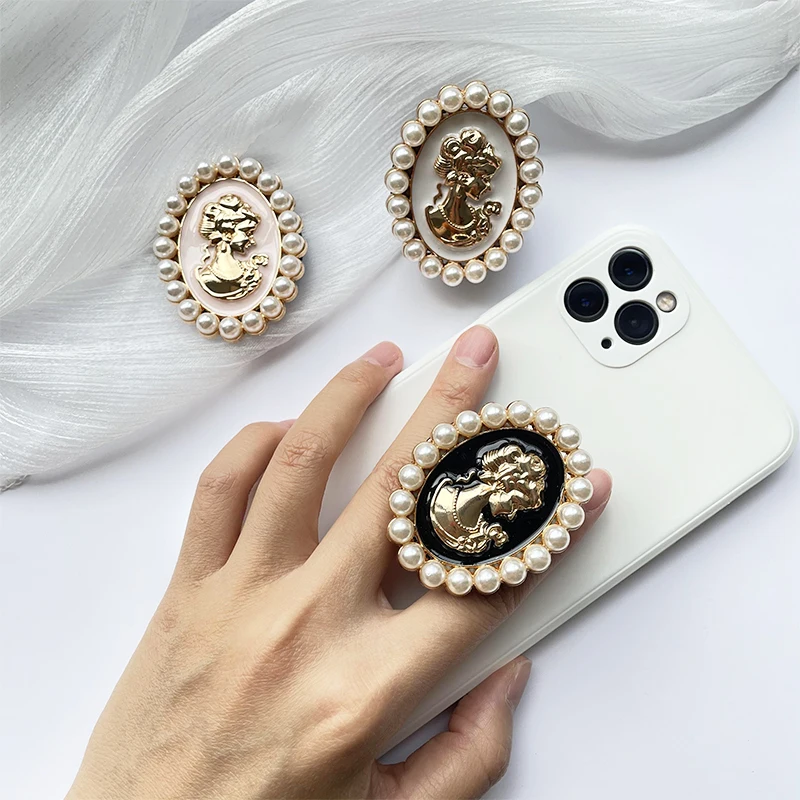 

2021 Pearl Mobile Phone Holder Hot Sale Retro Luxury Telescopic Phone Grip Air cushion Phone Socket