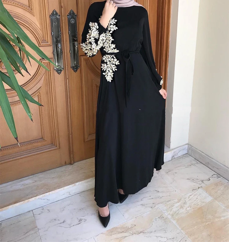 

In stock New Arab women's robe Chiffon jacquard Muslim clothing dress Middle East large women's abaya