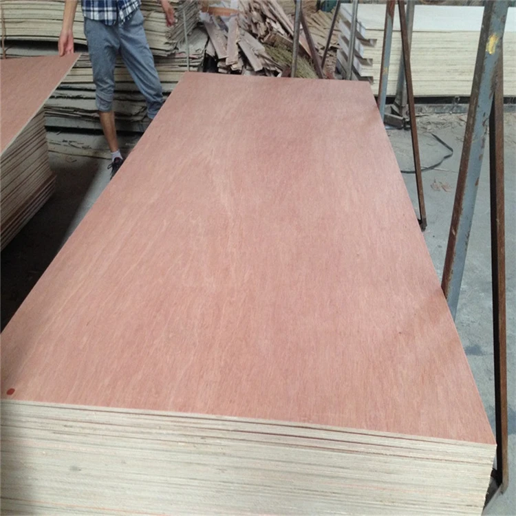 Factory Price 1250x2500mm Bintangor Poplar Plywood for Packaging Grade