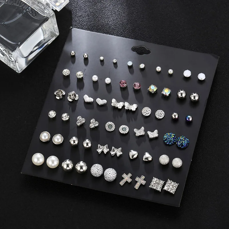 

30 pairs of earring pearl geometric diamond stud earring set for women