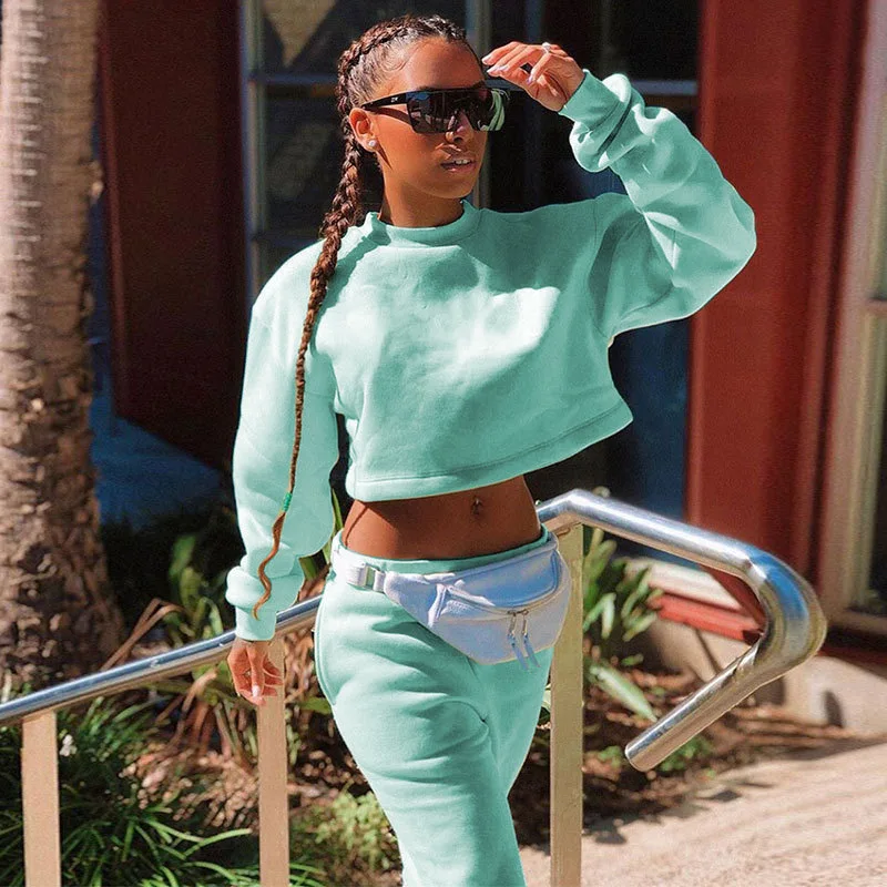 

Customize Winter Women Solid Color Long-sleeved Short Fleece Sweater High-waist Sweater Sets, Avaliable