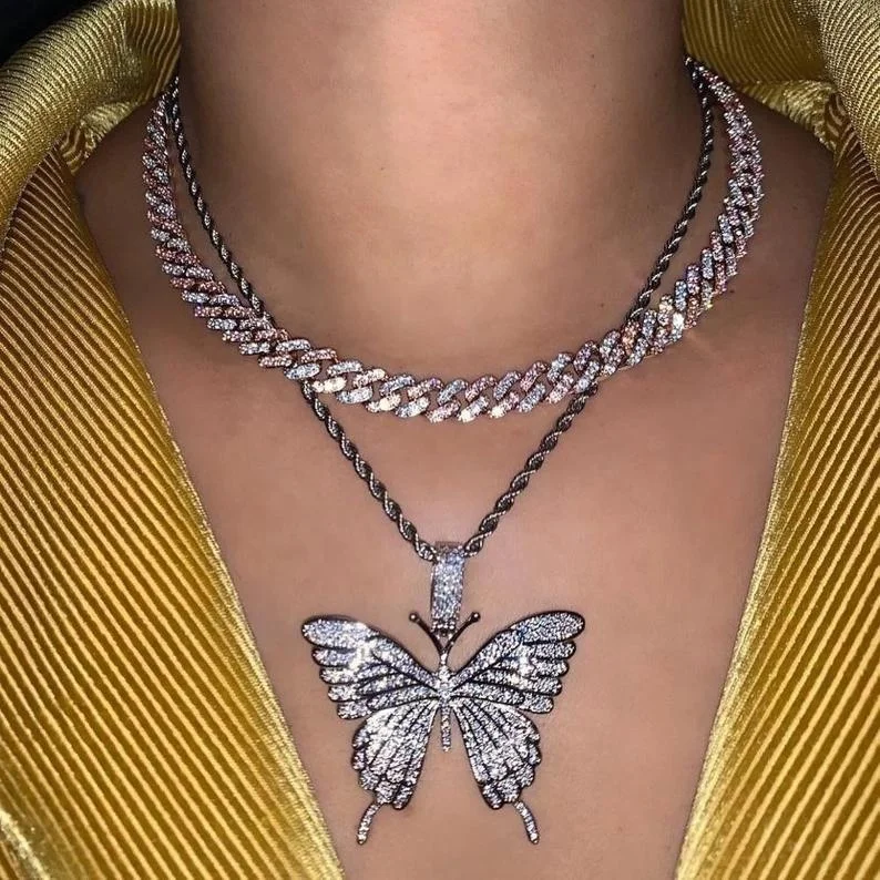 

LUOXIN Wholesale Hip Hop Women Diamond Cuban Link CZ Pendant Butterfly Necklace, Picture shows