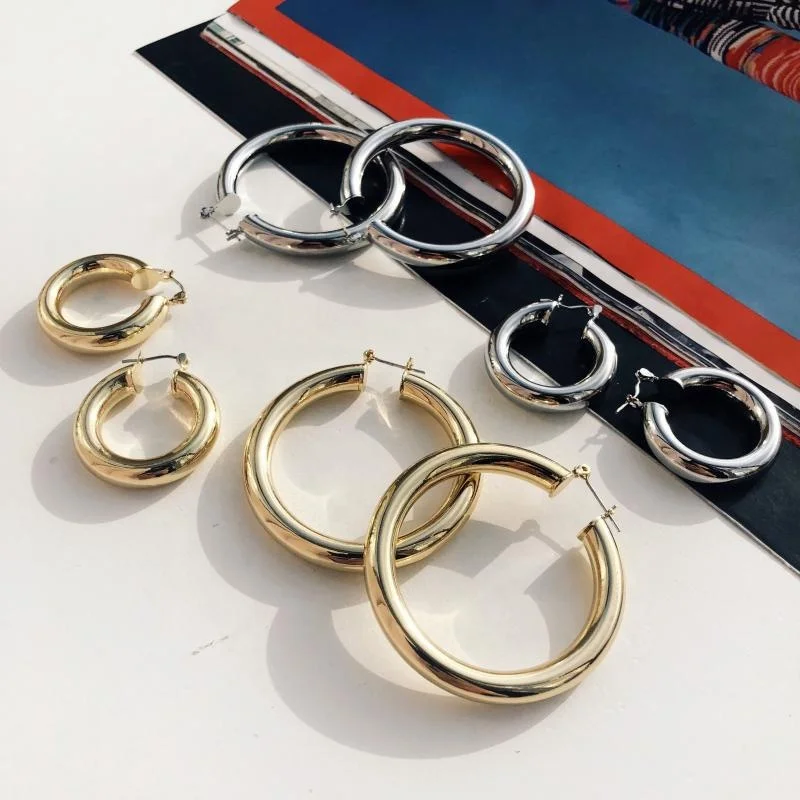 

Not Fade Waterproof Large Popular Hoop Earrings 18K Gold Plated Stainless Steel Hollow Tube Hoop Earrings for Women 2021, Gold color