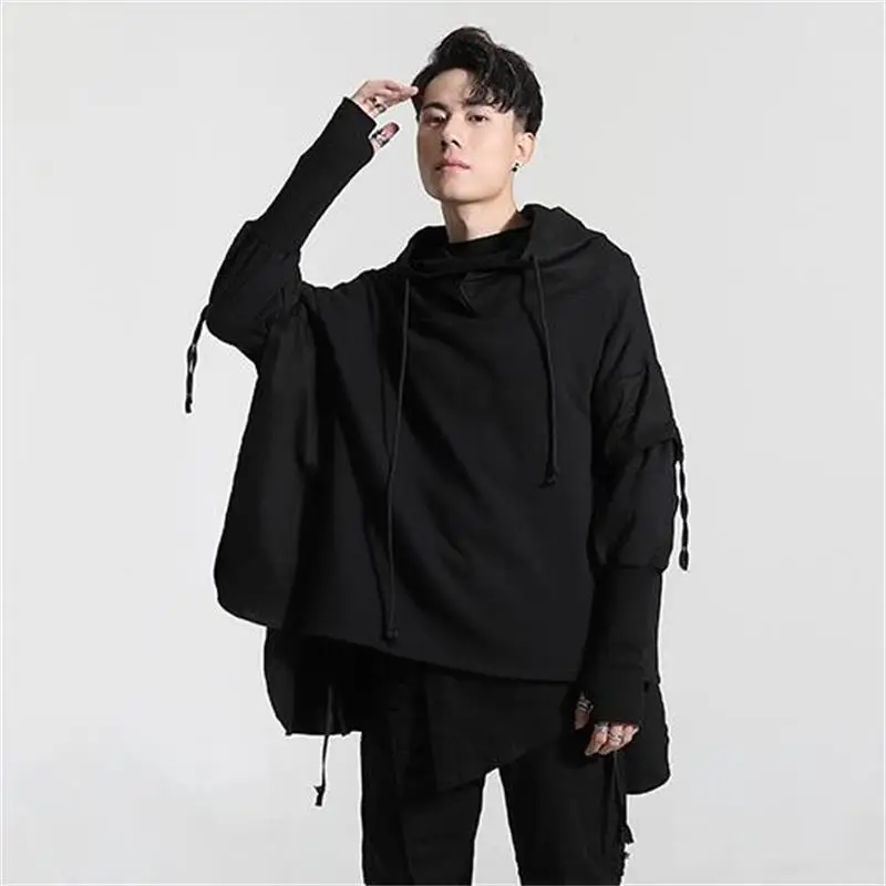 

Hipster dark personality bat cut and stitched loose Hoodie long sleeve man