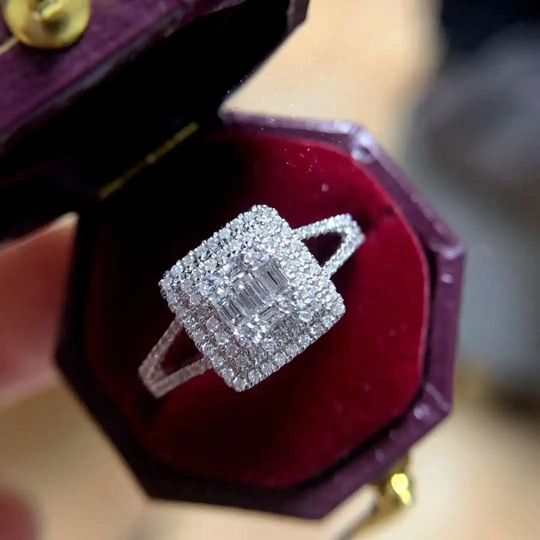 

Free shipping Luxury Simple Style Square Shaped Design Real Shiny Square Wedding Diamond Ring in Solid Gold, White