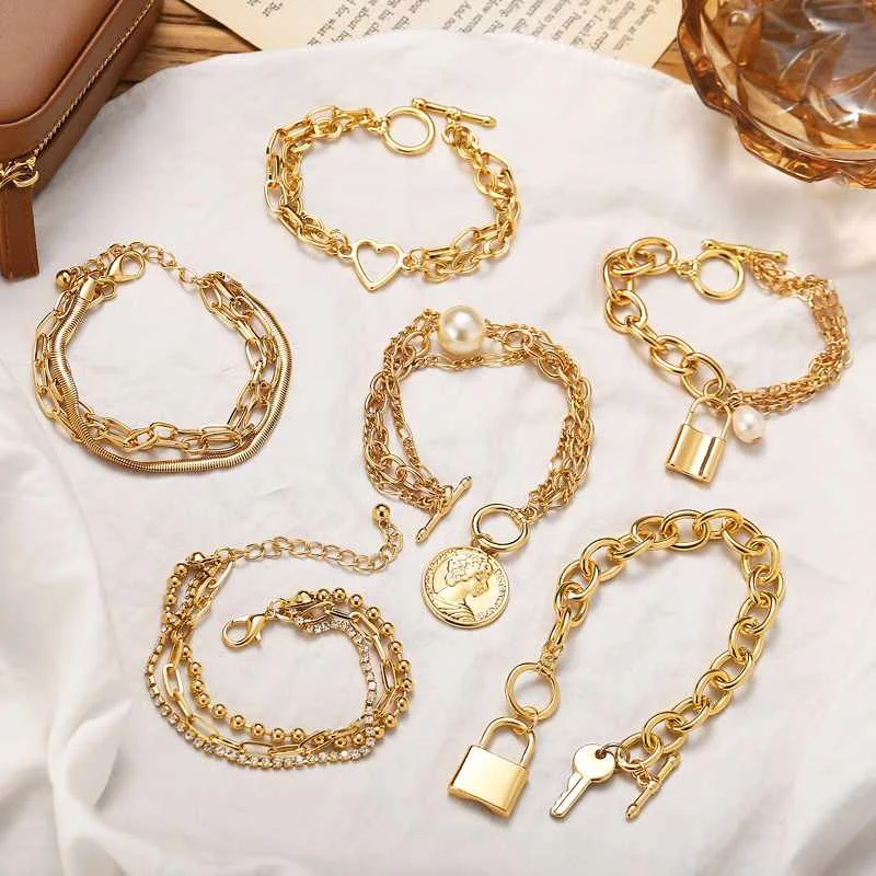 

17KM Luxury Gold Cuban Link Chain Bracelet Punk Style Pearl Metal Portrait Coin Heart Locket Bracelets For Women, As photos