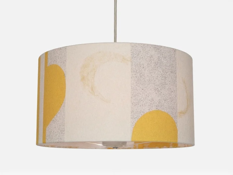 Modular lamp shade with interchangeable fabric panels