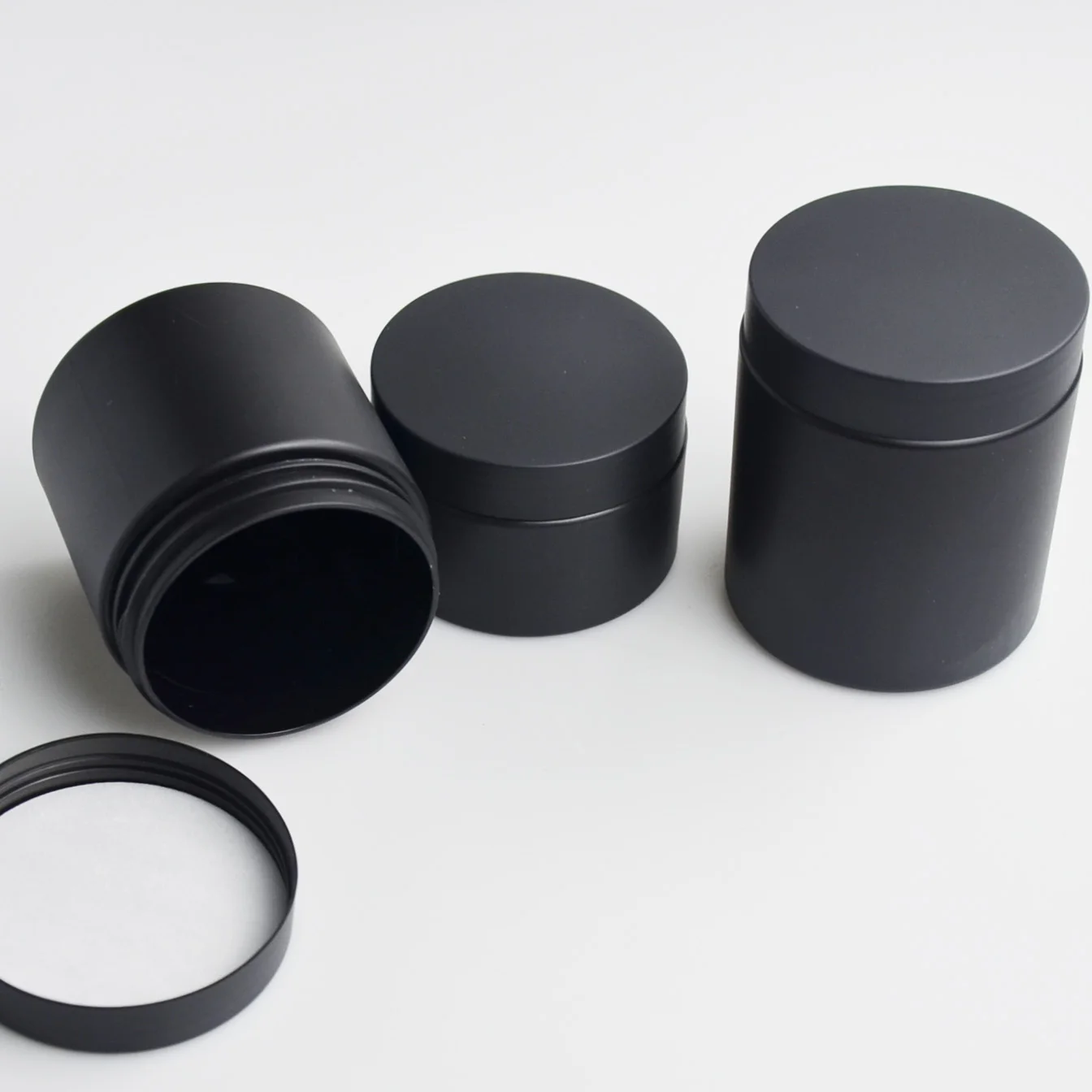 

High-end Empty 100g 150g 200g 250g 8oz Cream Jar Cosmetic Matte Black Jars with Matte Black Lids for Hair Gel