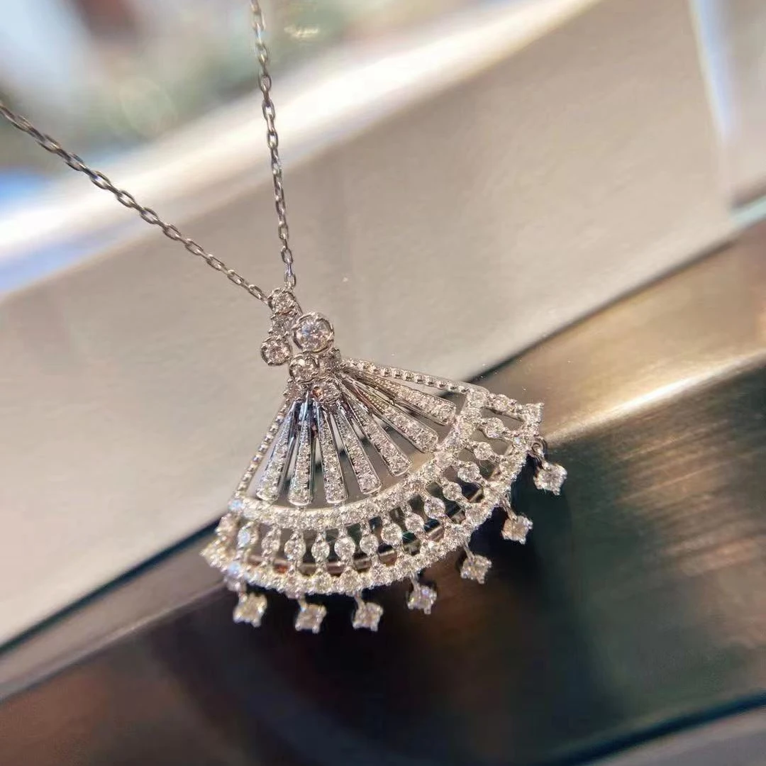 

Elegant Vintage Hot Sale KYNL0363 Daily Shine Geometric Shape 3A Zircon Pendant Necklaces For Women, Silver