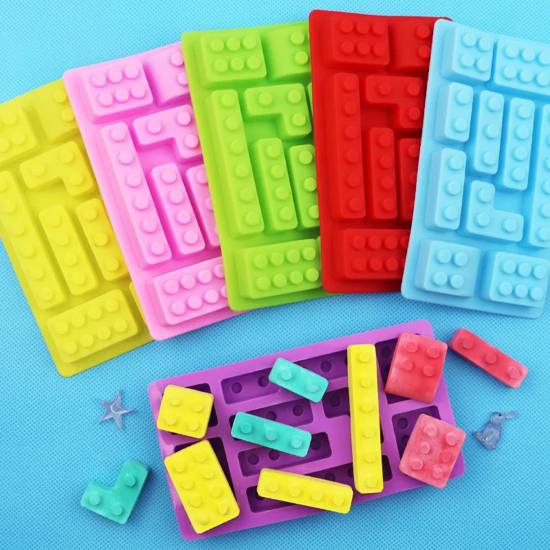 

Silicone Lego Building Blocks Robot 3D DIY Mold Chocolate Tray Jello Brownie Dessert Pastries Mould Cake Decoration Tool, Yellow purple pink red gree