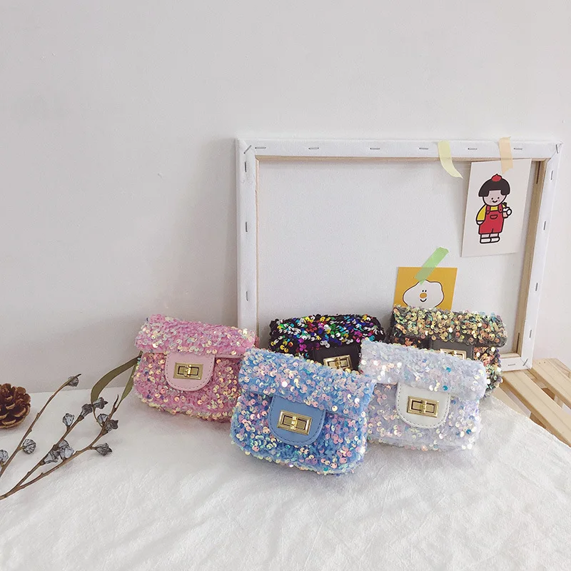 

2021 Kids Mini Purses and Handbags 2020 Glitter Sequin Crossbody Bags for Baby Girl Small Coin Wallet Pouch Toddler Party Purse