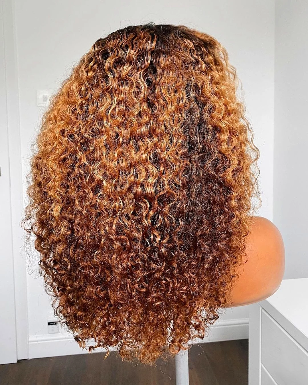 

Best Selling Brown Color Kinky Curly Wig Wholesale Brazilian Virgin Curly 13*4 Lace Front Human Hair Wig For Black Women