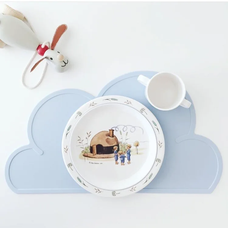
Nordic Style Clouds Silicone Table Mats Waterproof Mobile Platemat For baby Toddle Feeding Non-slip Home Kitchen Tableware Pad 