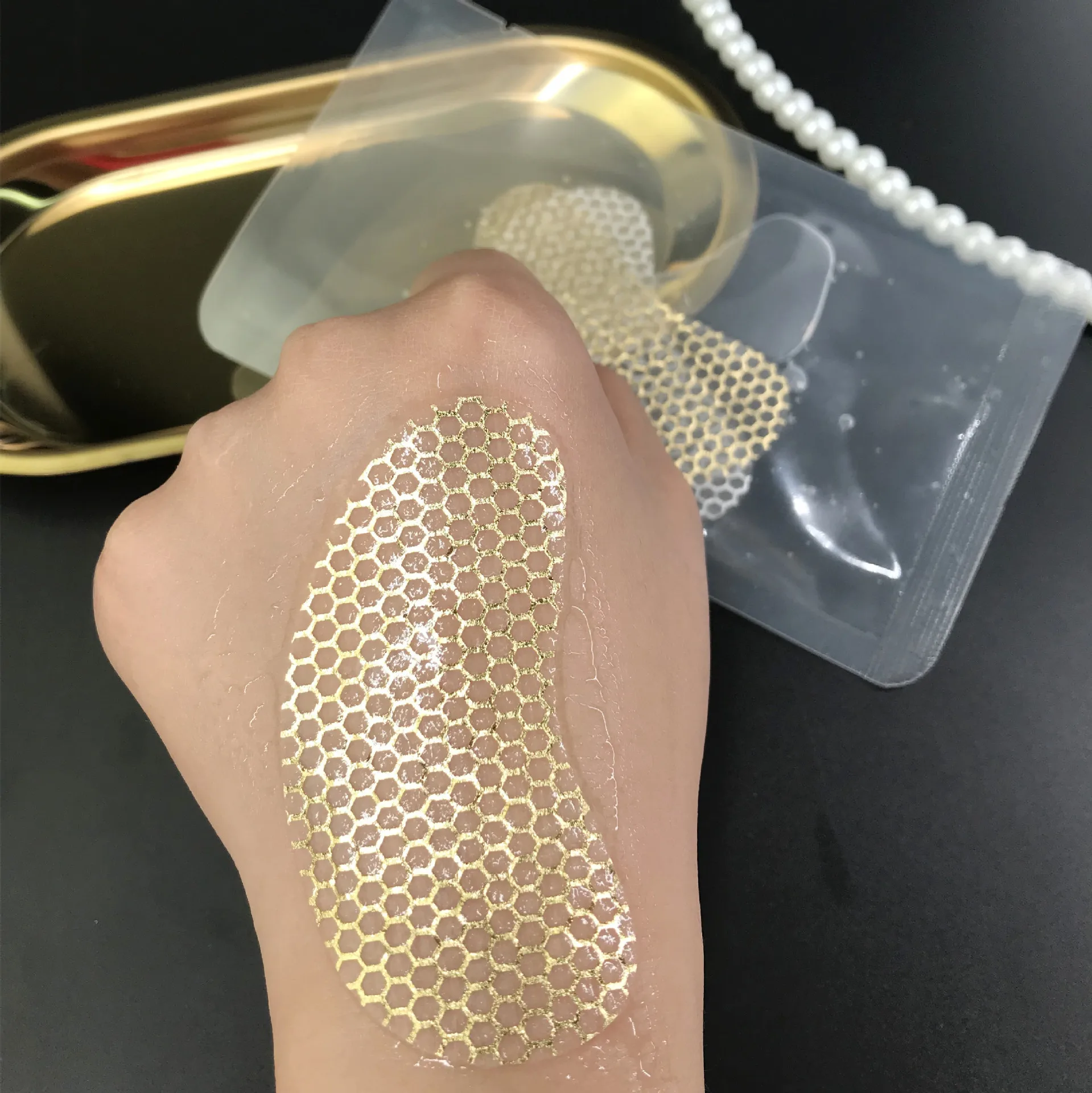 

Wholesale OEM skin care eye mask moisturizing anti wrinkle collagen eye patch 24k gold eye mask