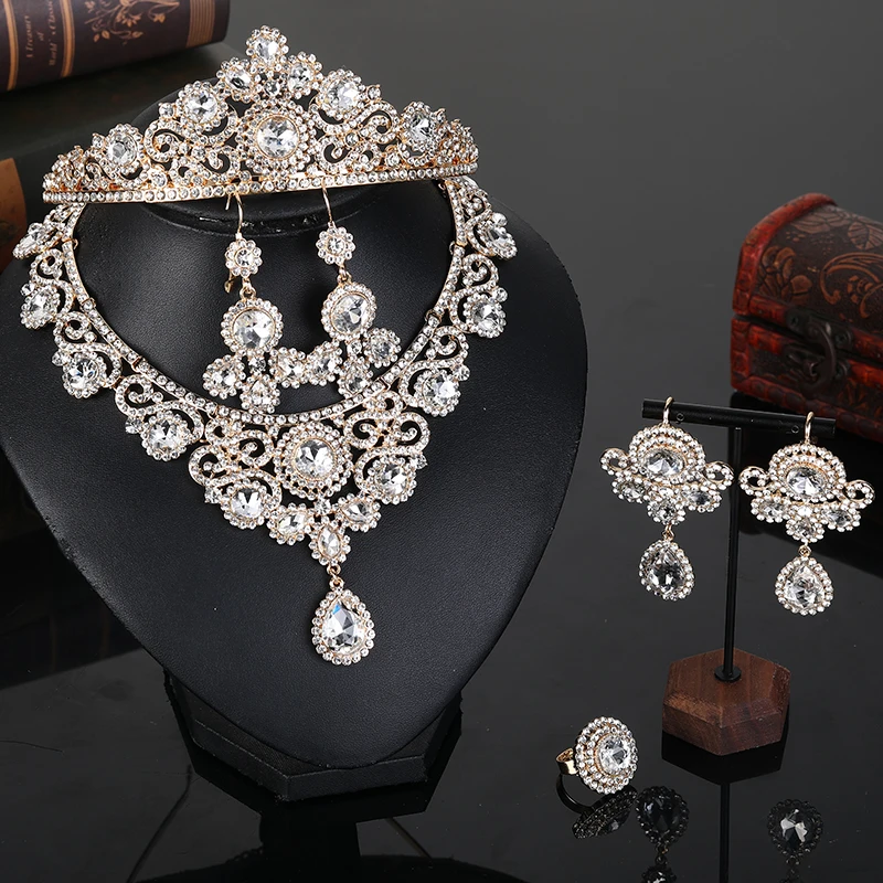

Fashion Bride Wedding Jewelry Set Crystal Diamond Necklace Crown Ring and Earrings Set For Banquet Clothing, As the picture