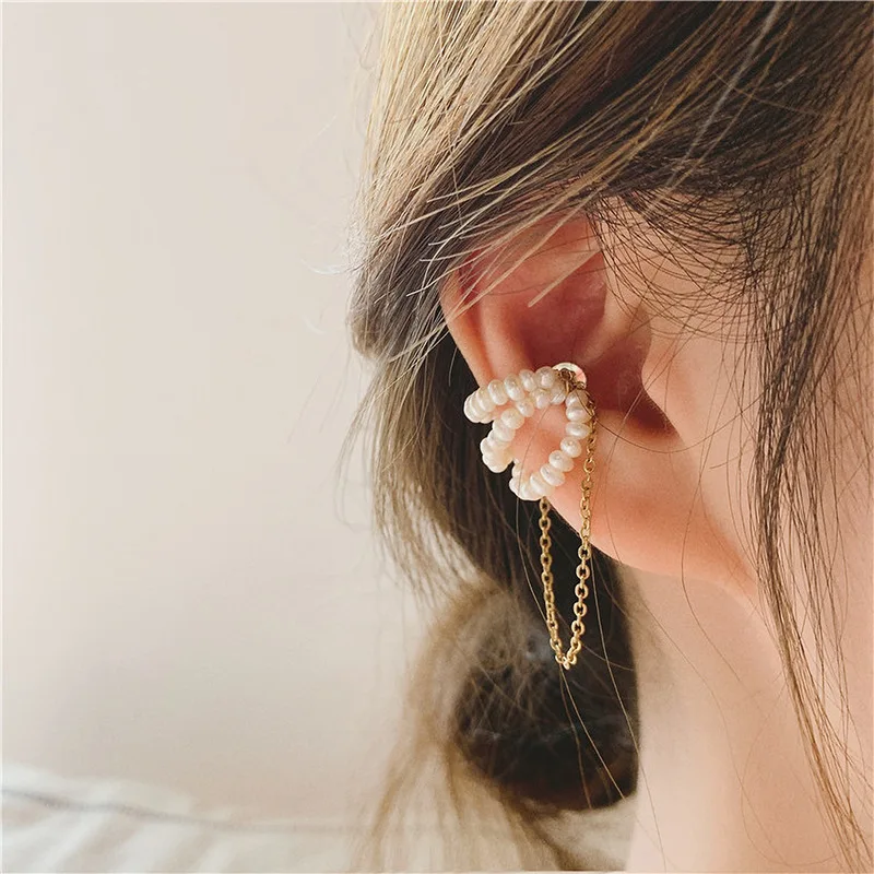 

HOVANCI 2020 Hot Sale Simple Sweet Pearl Magnet Ear Clip Earrings Link Chain No Ear Piercing Pearl Ear Cuff Earrings