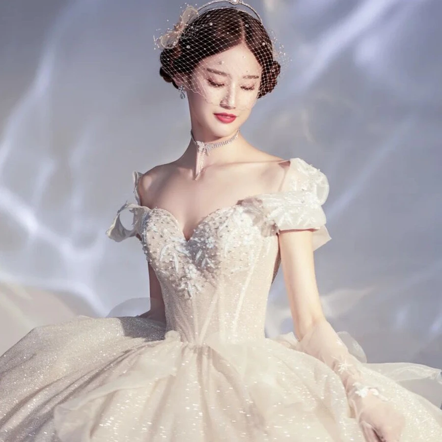 

White Lace Bridal Luxury Wedding Gowns Big Tail Classic Wedding Dress, Custom made