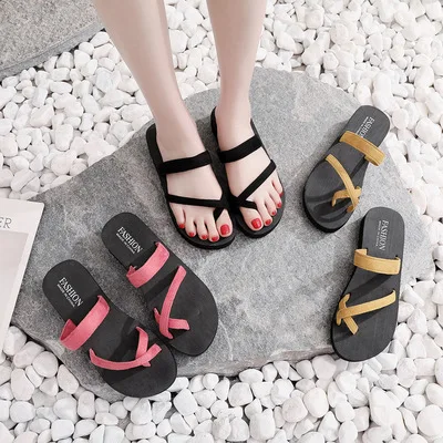 

Summer new trend of non-slip slippers girls cross belt flip-flops, Red,yellow,black