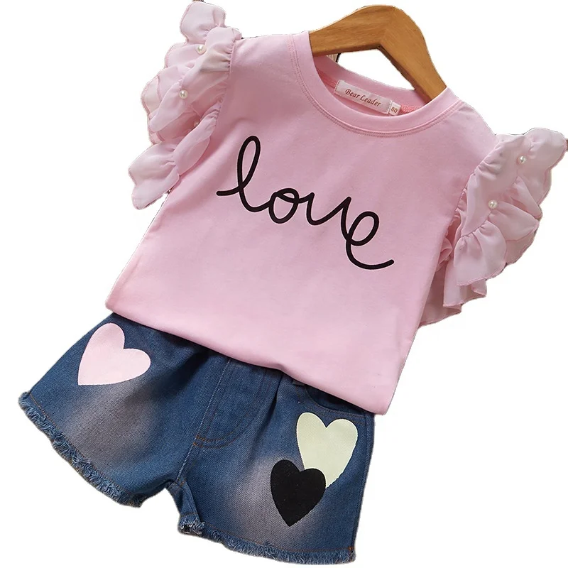 

Girls Love Heart Cotton T-shirt + Jeans Shorts Summer Two-piece Set for 2-7 Kids