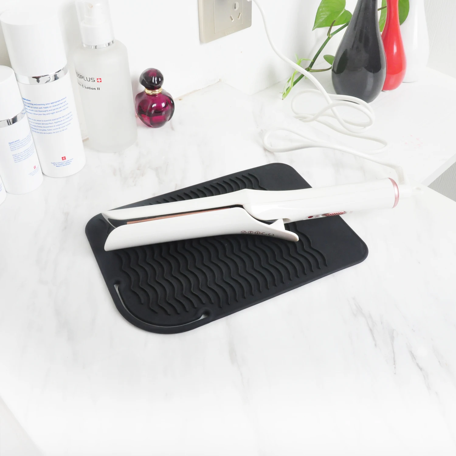 flat iron mat 07a