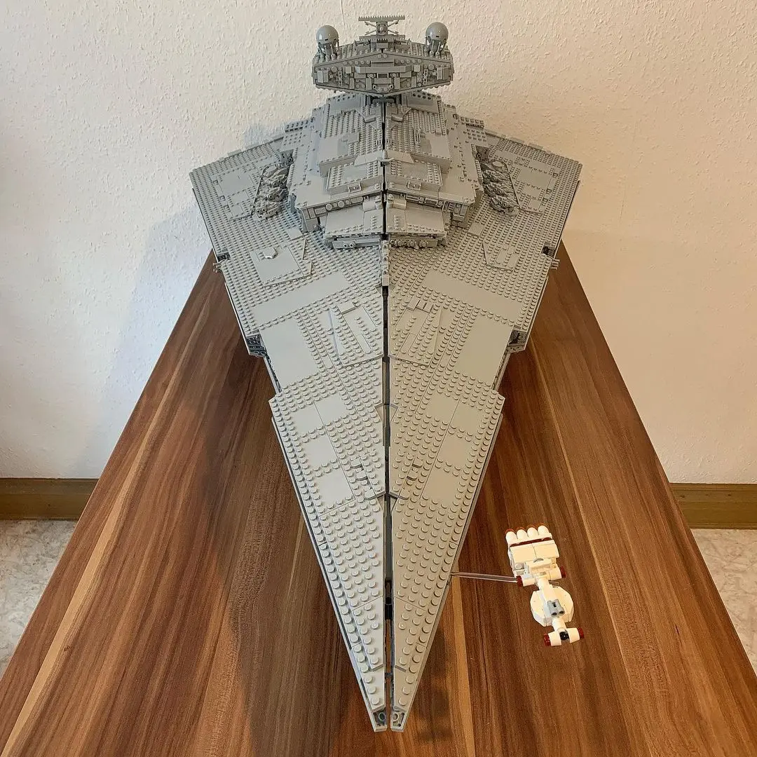 

4796pcs/set Star Plan Wars Compatible 75252 Imperial Star Destroyer Building Blocks Sets Model Classic Children Toys Gifts