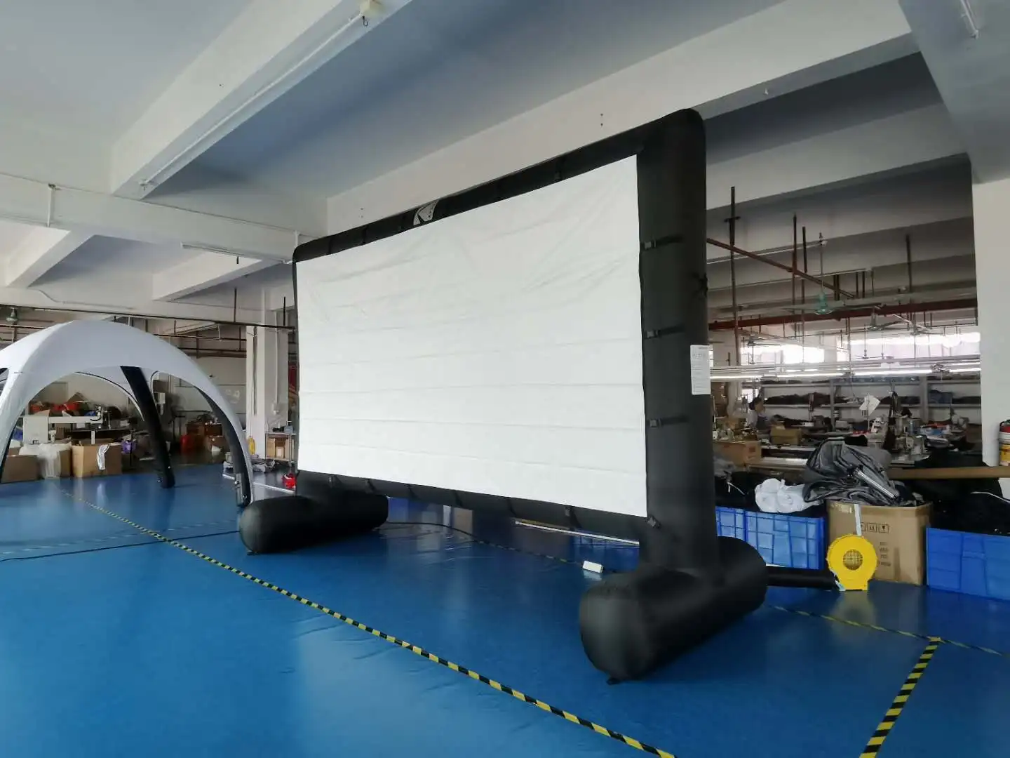 Inflatable Movie Screen Outdoor Movable air-tight Inflatable Portable Movie Viewing Screen Custom Play Movie Projection