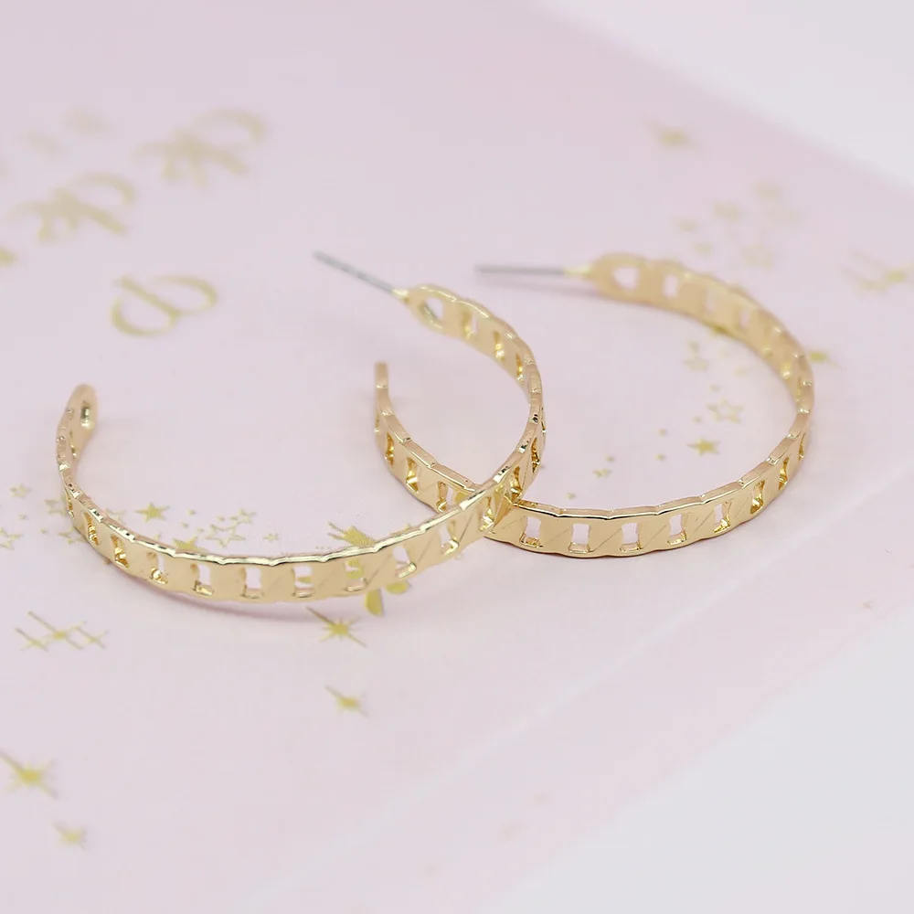 

2021 new European and American fashion C-shaped Circle Earrings metal personalized gold thick chain ring earrings