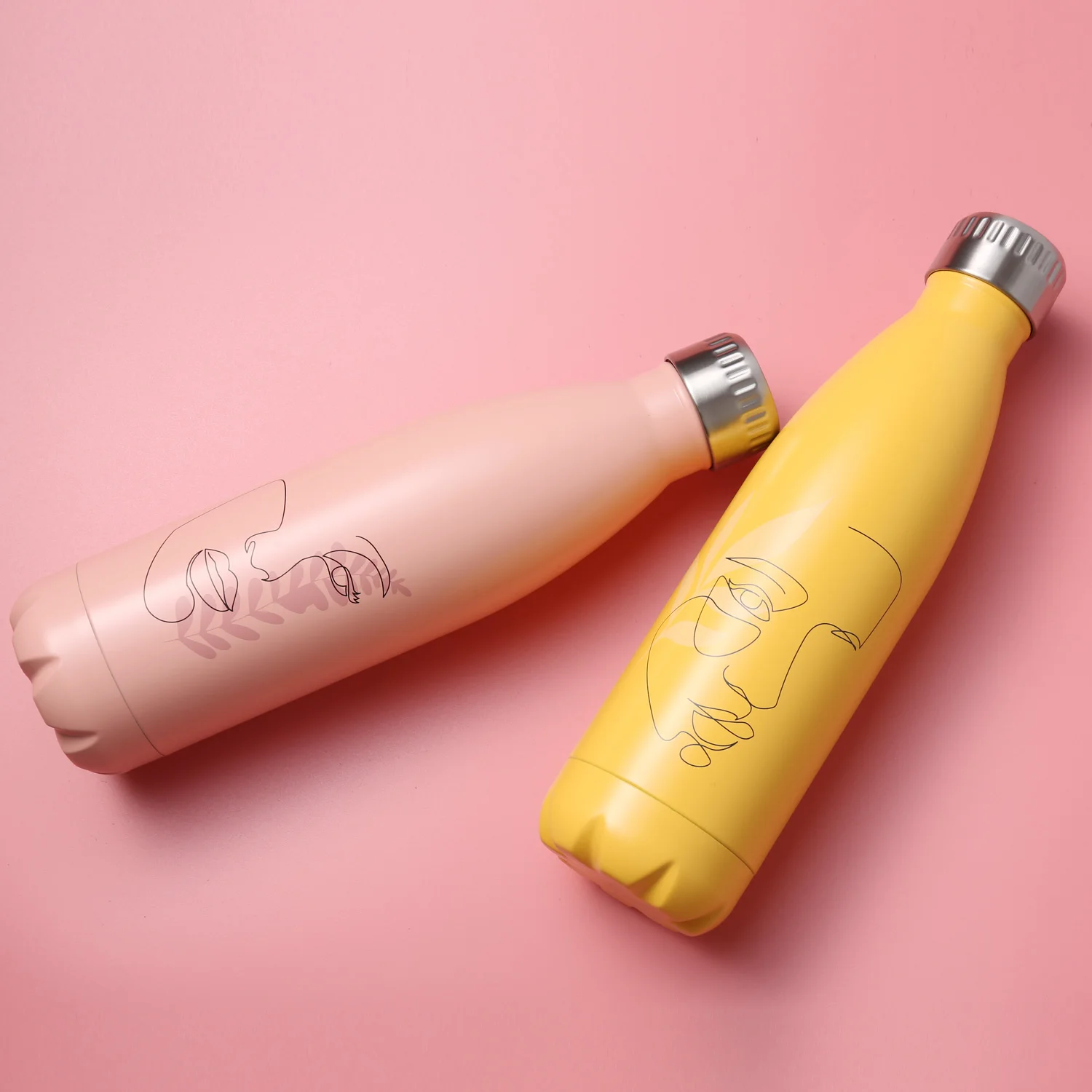 

In Stock Multiple Choice GYM Vacuum Flask Sufficient Quantity Double Wall Stainless Steel Water Bottles, Customized color