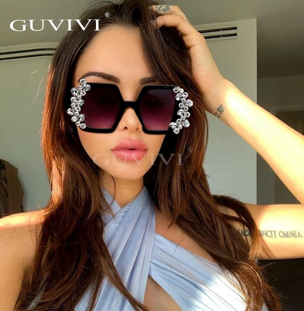 

GUVIVI Luxury diamond Wholesale vintage sunglasses Square oversized Boutique OEM 2020 Sunglasses designer inspired, Pink,rose gold,red,blue,green
