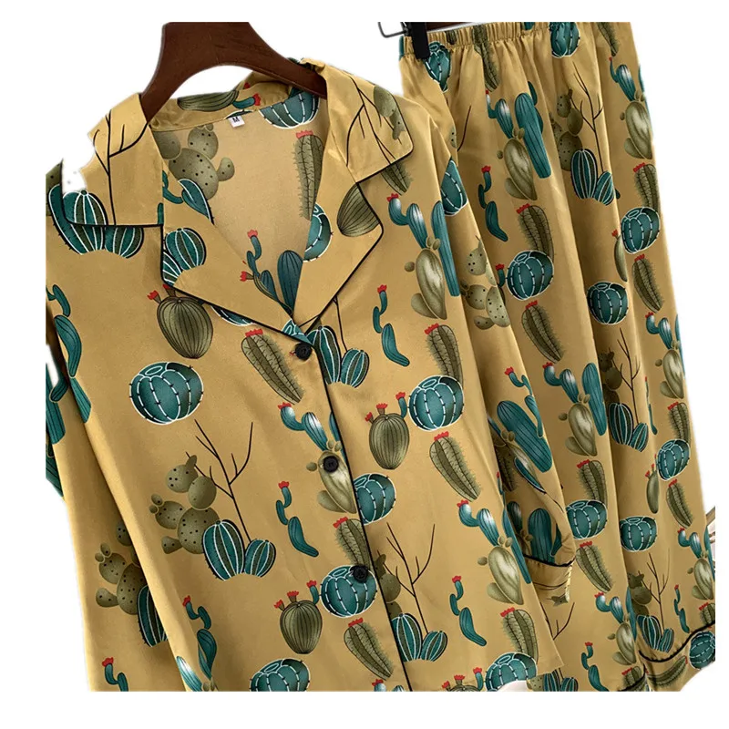 

2020 Silk Pajamas for Women Spring Sleepwear 2 Pcs Set Overall Printing Home Clothes Silk Pajamas Long Sleeve Nightwear