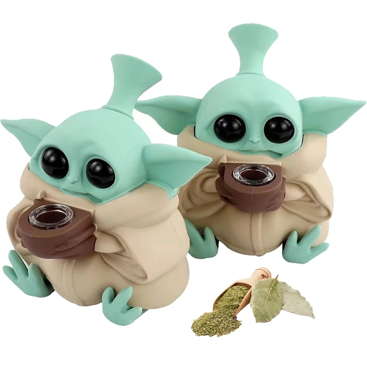 

Wholesale Grogu Baby Yoda Creative Desktop Decoration Glass Tobacco Pipes Smoking Accessories Girl Weed Silicone Smoking Pipe, Same as pictures