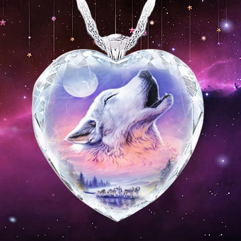 

Moon Wolves Personalized Jewelry Fashion Exquisite Party Jewelry Heart-shaped Amethyst Jewelry Wolf Necklace