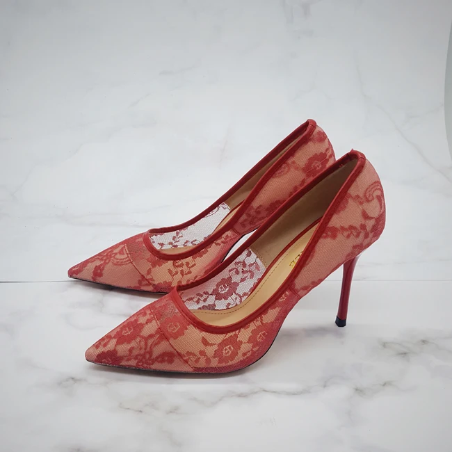 Elégant Talons Hauts Femmes Pompes Transparent Fleur Dentelle Chaussures De Mariage Femmes Bout Pointu Chaussures De Soirée Sexy - Buy Pantoufles Talons Cristal Talon Gelée Talons Petites Chaussures À Talons Plat Talons