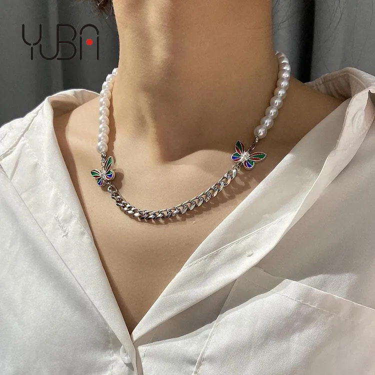 

Fashion Silver Plated Stainless Steel Chain Necklace Women Creative Stitching Pearl Color Butterfly Choker Necklace