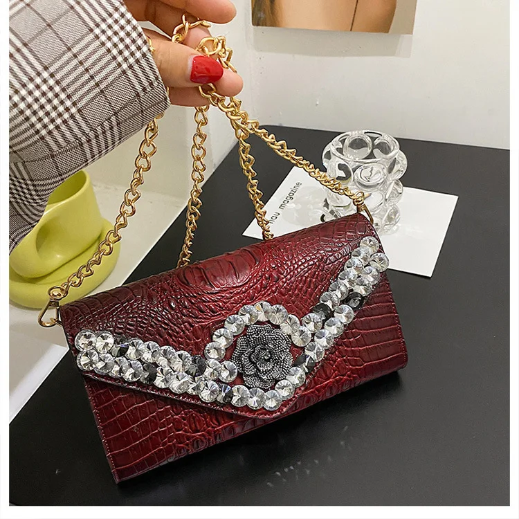 

2021 Crocodile PU Leather Dinner Handbag Messenger Envelope Women's Bag Luxury Ladies Diamond Flower Portable Banquet Clutch Bag