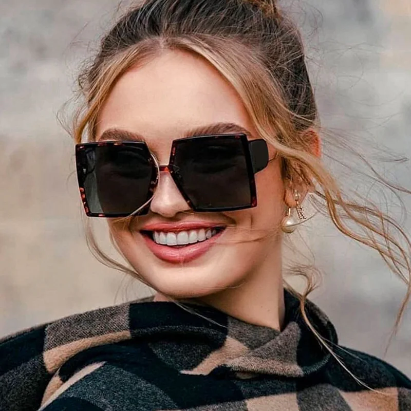 

GGjht802 high quality hot sale sun shades square oversized women sunglasses
