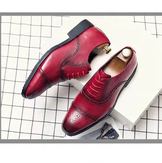 

2021 new gradient stitching men's leather shoes shallow mouth wear-resistant simple casual men's shoes elastic band shoes, Black brown red