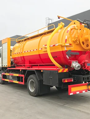 Vacuum sewer truck