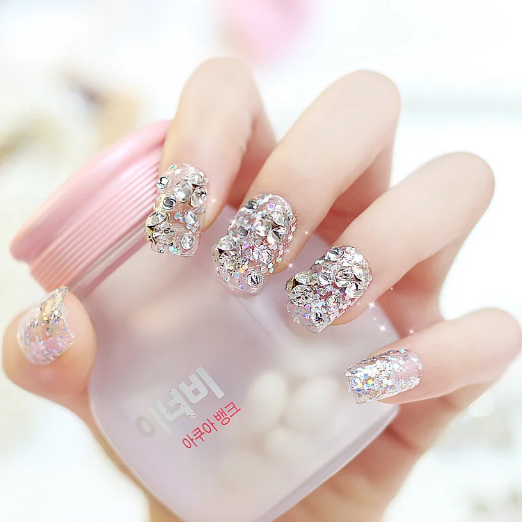 

Flash diamond net celebrity with the same paragraph bridal pink pointed bottom diamond fake nails, As photo