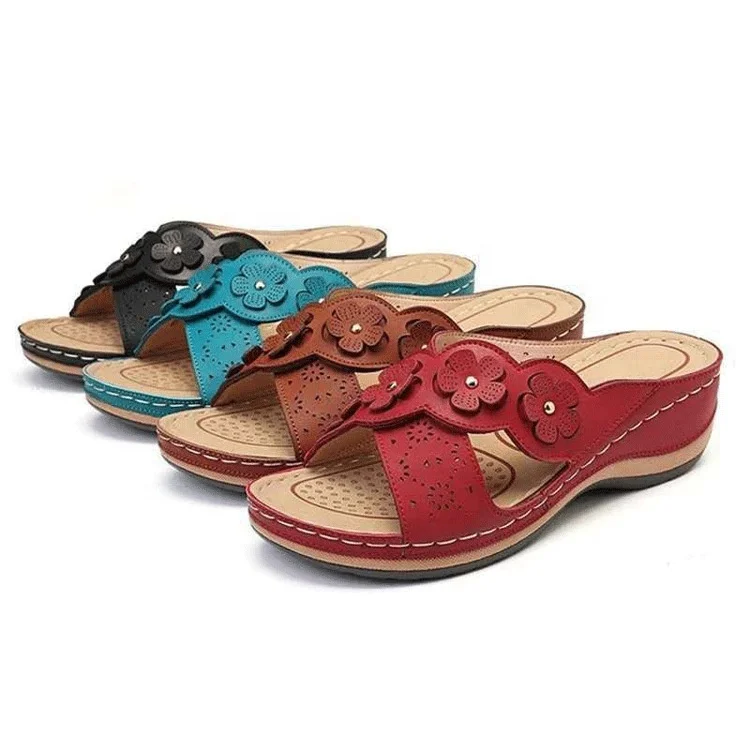 

Europe and America 2021 summer casual sandals solid color thick base flower flat flat female sandals manufacturers direct sale, As pthoto