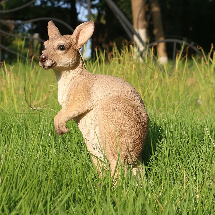Resin Outdoor Animals Kangaroo Garden Sculpture,Realistic Animal Garden