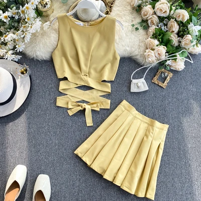 

2020 Fashion Sleeveless Crop Tops And Short Skirt Two Piece Sets Women Clothing