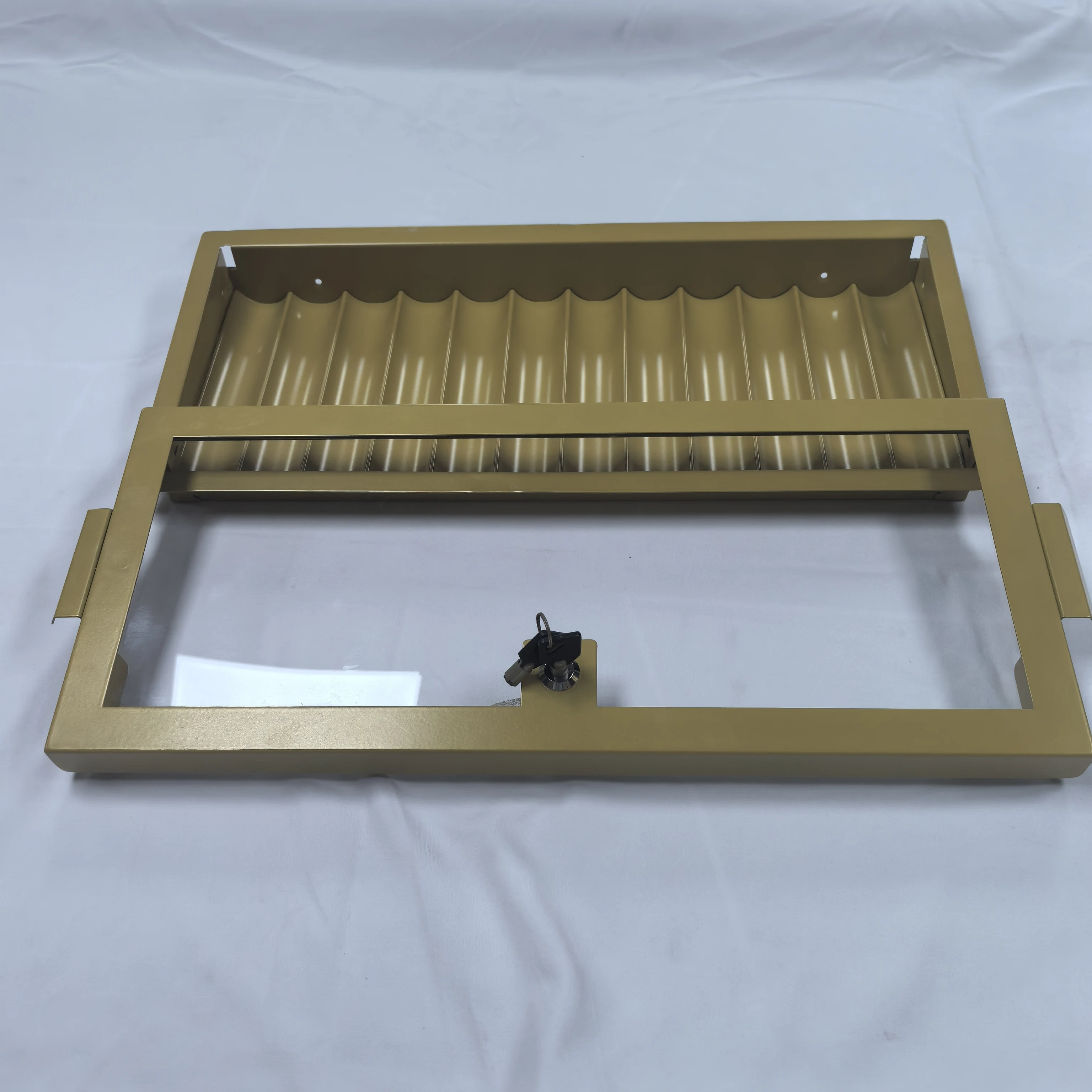 QINLONG Luxury 12 Rows Metal Golden Chip Tray for Poker Table Premium Entertainment Product