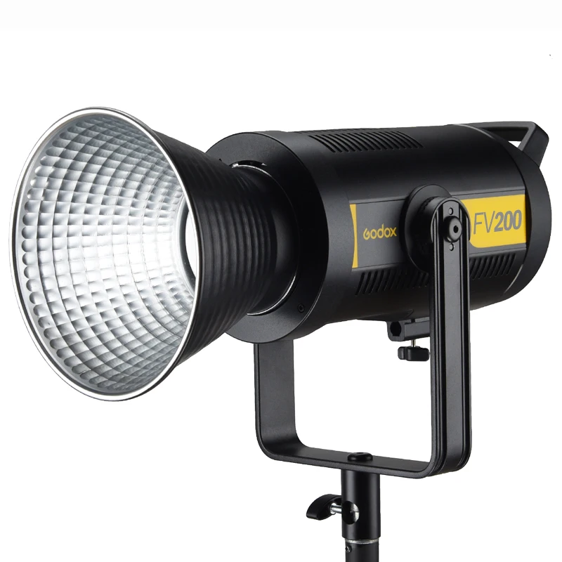 

Godox FV200 1/8000s HSS Flash LED Light 200Ws Dimmable 5600K CRI 96+ 2.4G Wireless 8 FX Modes for Photography