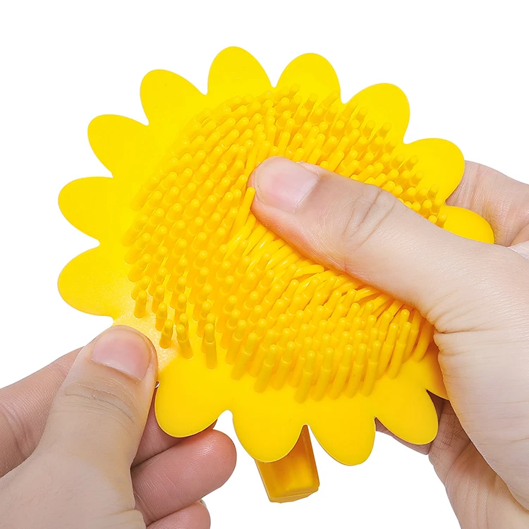 

Pet silicone bath brush, cat massage comb hair brush, dog cleaning shampoo brush