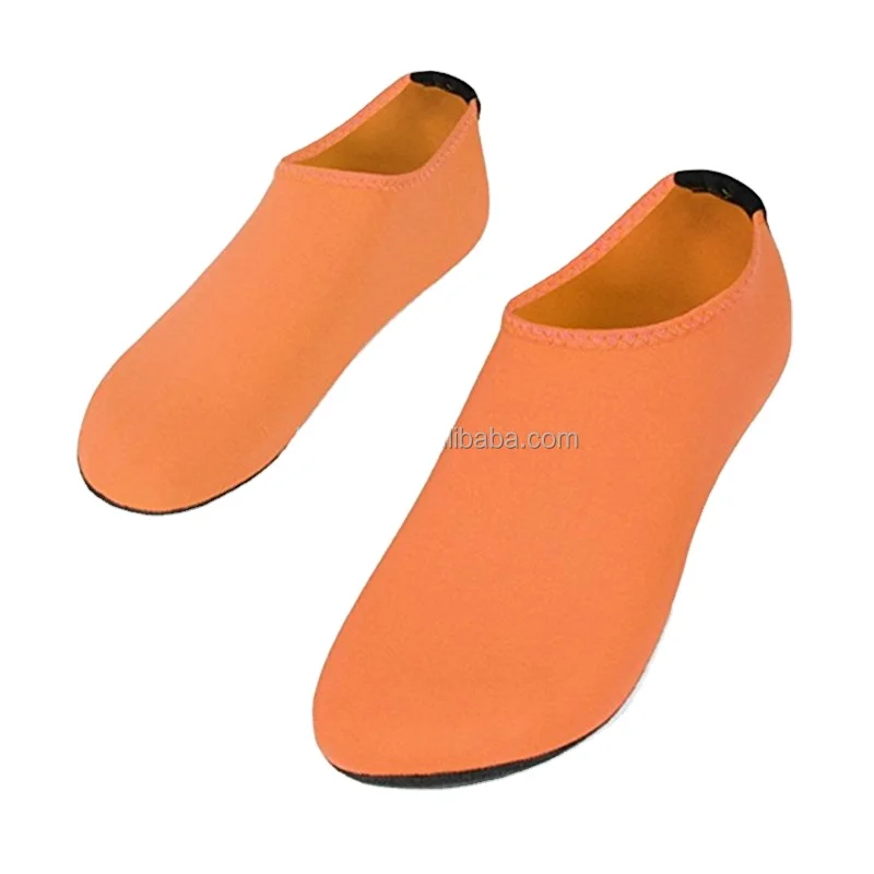 

Wholesale neoprene diving sand walking shoes beach swimming aqua socks, Any color you want