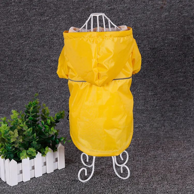 

Manufacturer wholesale blue red yellow waterproof grid breathable pet dog raincoat for rainy use